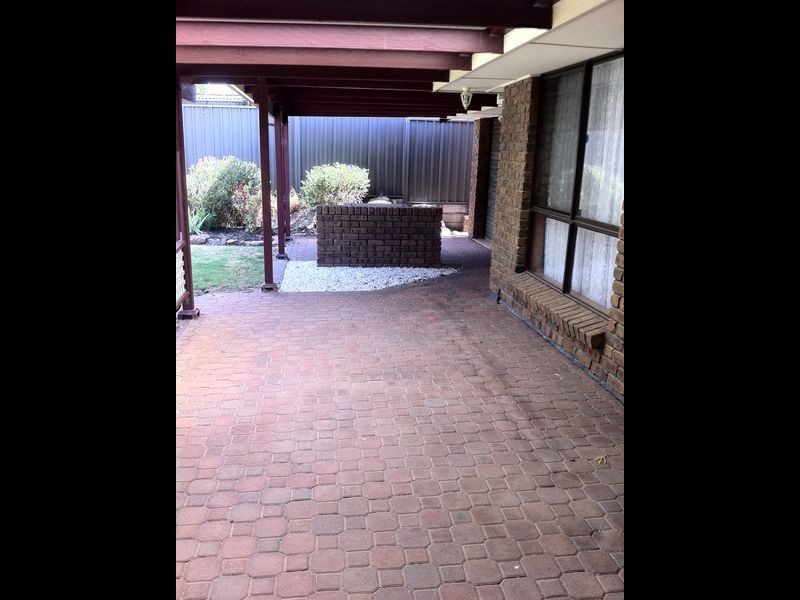13 Taranaki Court, Greenwith SA 5125