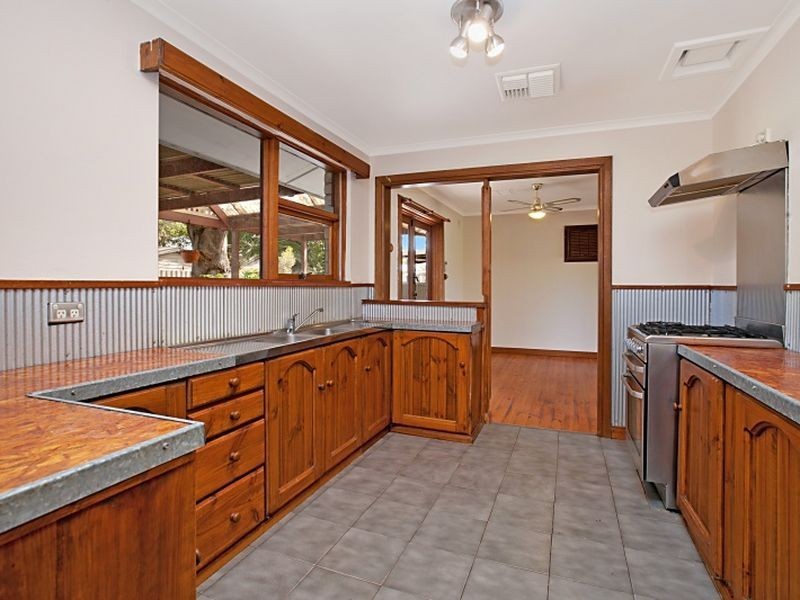 5 Warwick Street, Salisbury East SA 5109