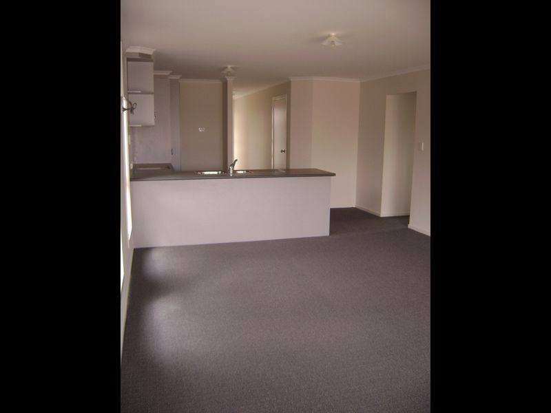 15 Sittella Avenue, Burton SA 5110