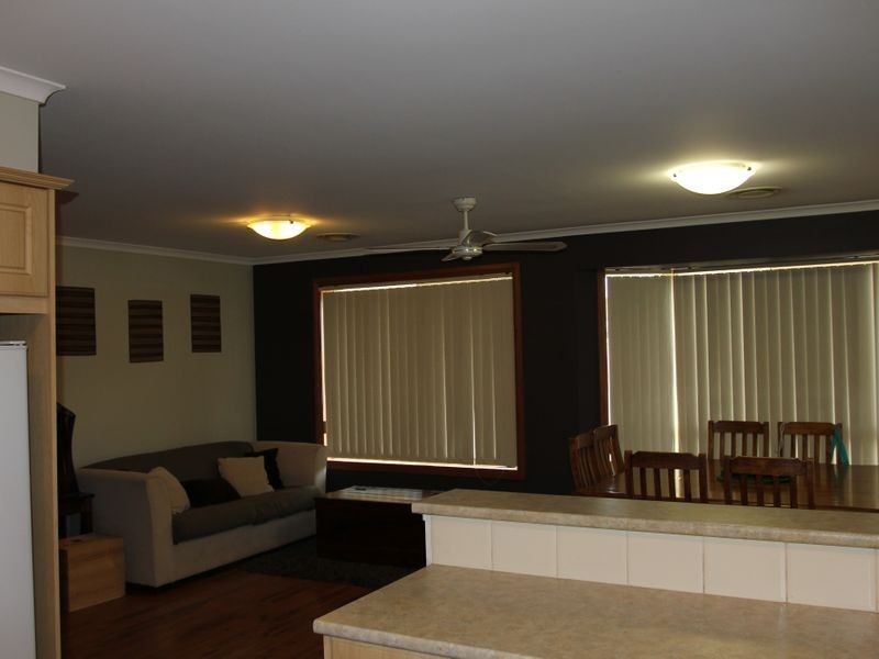 32 Cobbler Circuit, Salisbury Heights SA 5109