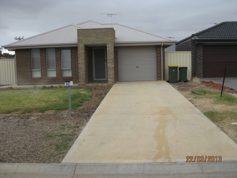 50 Lakeland Court, Munno Para West SA 5115