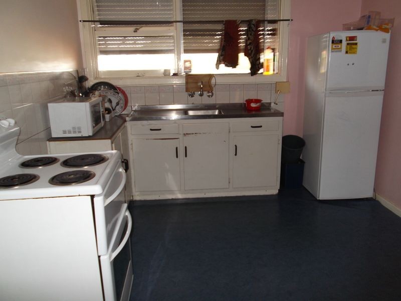 16 Underdown Road, Elizabeth South SA 5112