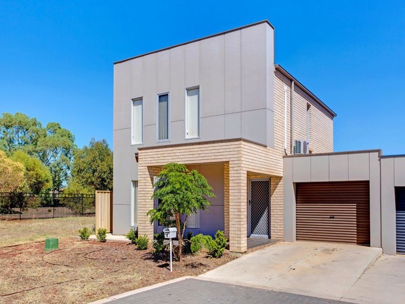 4 Glades Walk, Smithfield Plains SA 5114