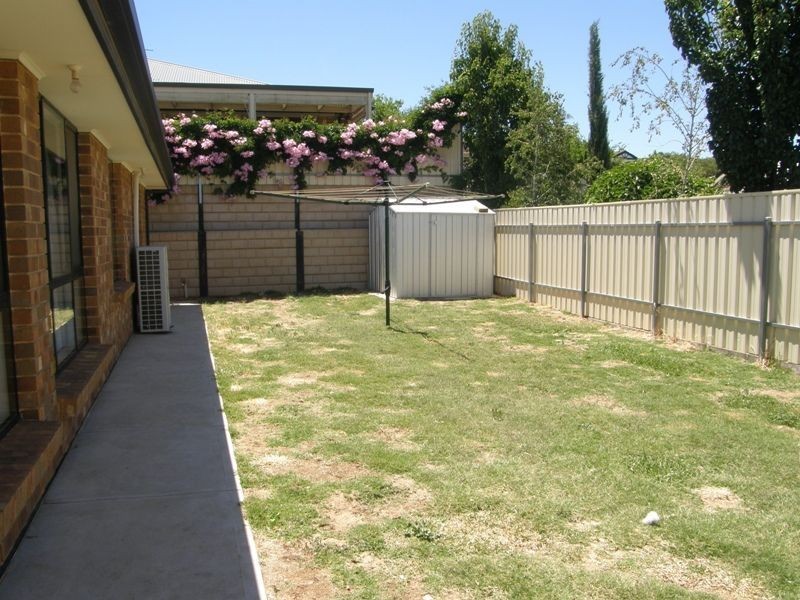 26 Napoleon Way, Greenwith SA 5125