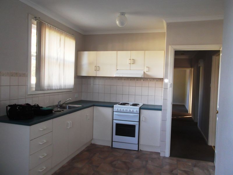 3 Clapton Street, Elizabeth Vale SA 5112