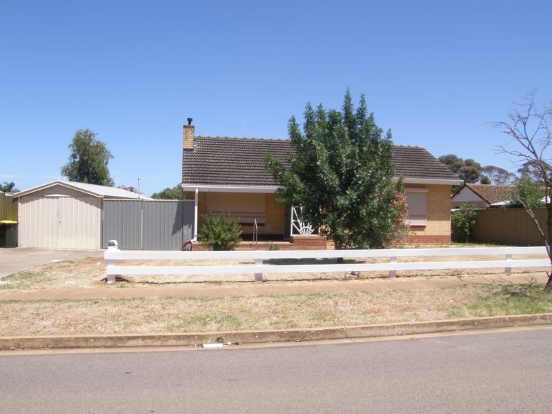 4 Lowry Street, Elizabeth East SA 5112