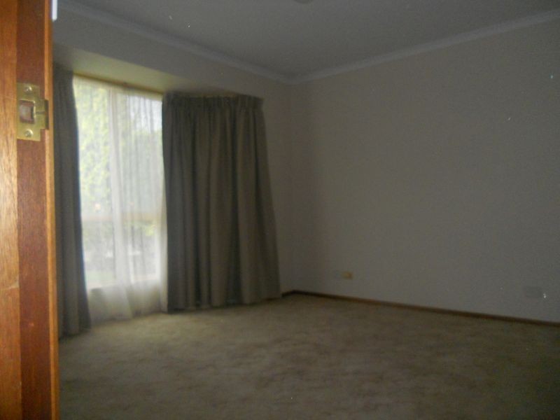 5 Melaleuca Place, Golden Grove SA 5125