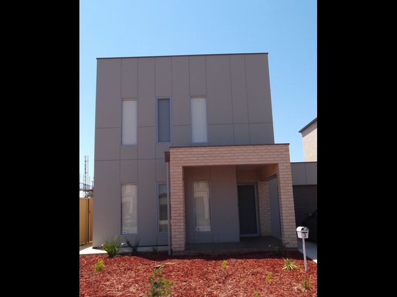 3 Glades Walk, Smithfield Plains SA 5114