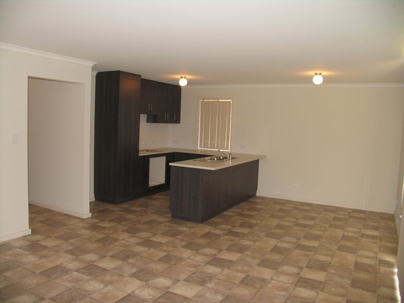 8 Rody Court, Munno Para West SA 5115