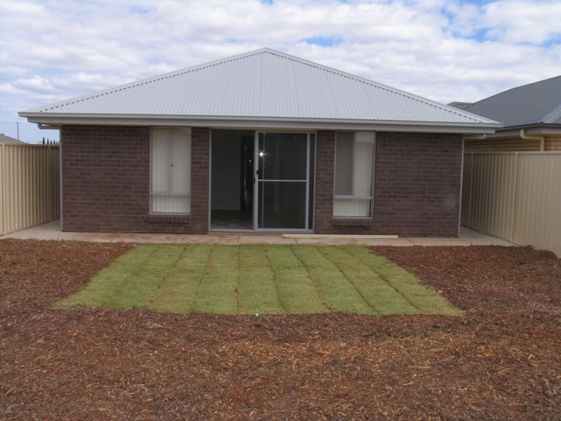 8 Rody Court, Munno Para West SA 5115