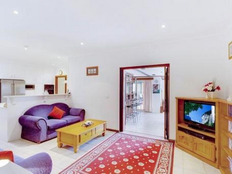 4 Debenham Court, Greenwith SA 5125