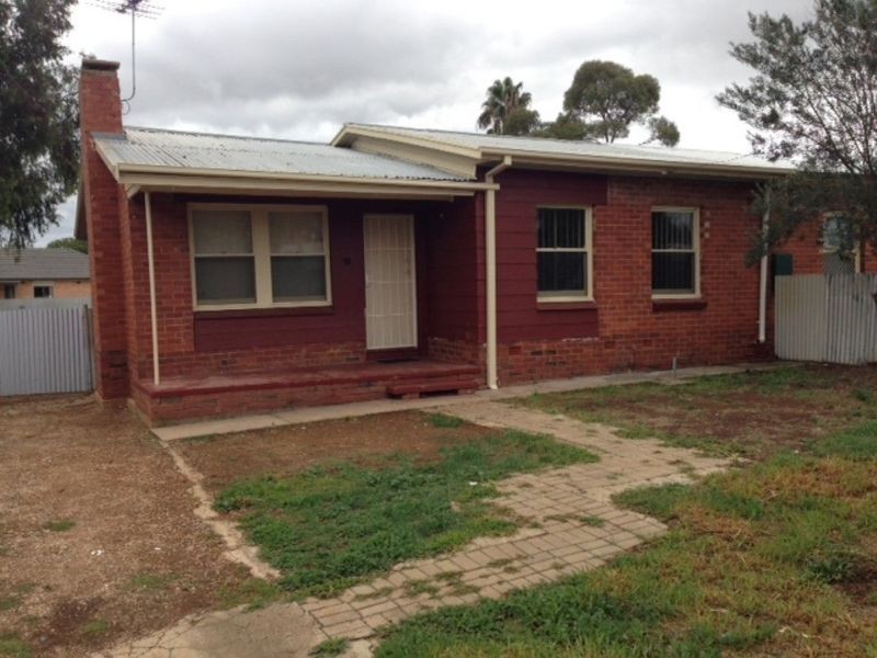 19 Wilkins Road, Elizabeth Downs SA 5113