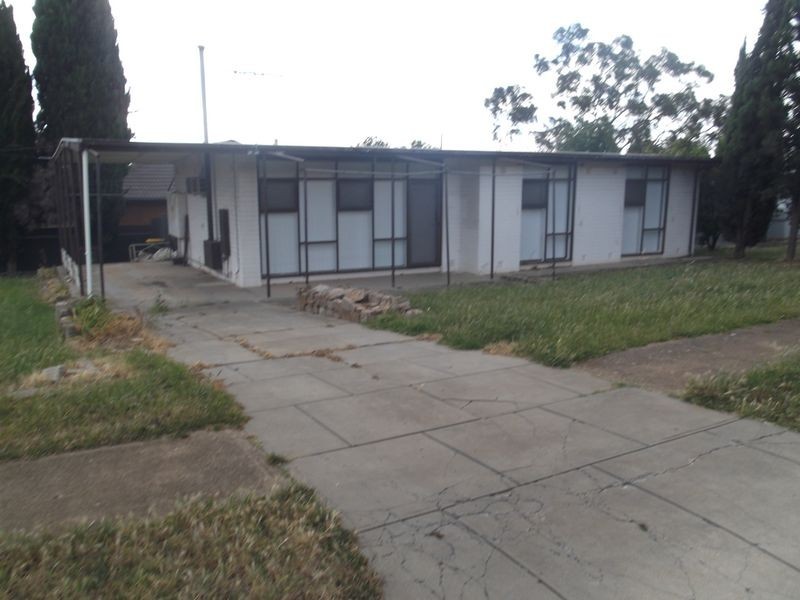 40 Goodall Road, Para Hills SA 5096