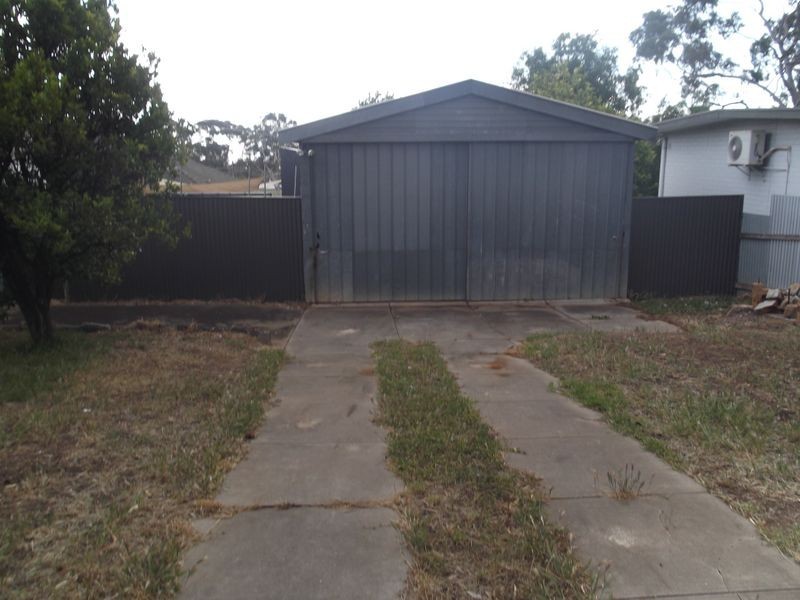 40 Goodall Road, Para Hills SA 5096