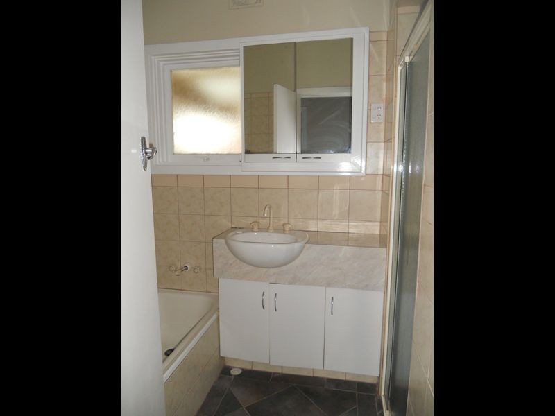 32 John Rice Avenue, Elizabeth Vale SA 5112