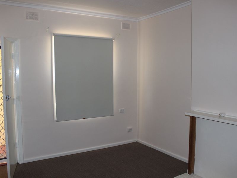 38 Mofflin Road, Elizabeth Grove SA 5112