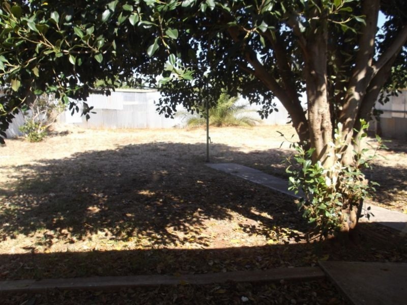 15 Moulds Crescent, Smithfield SA 5114