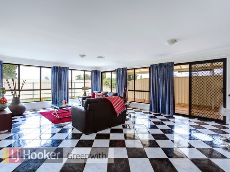 26 Napoleon Way, Greenwith SA 5125