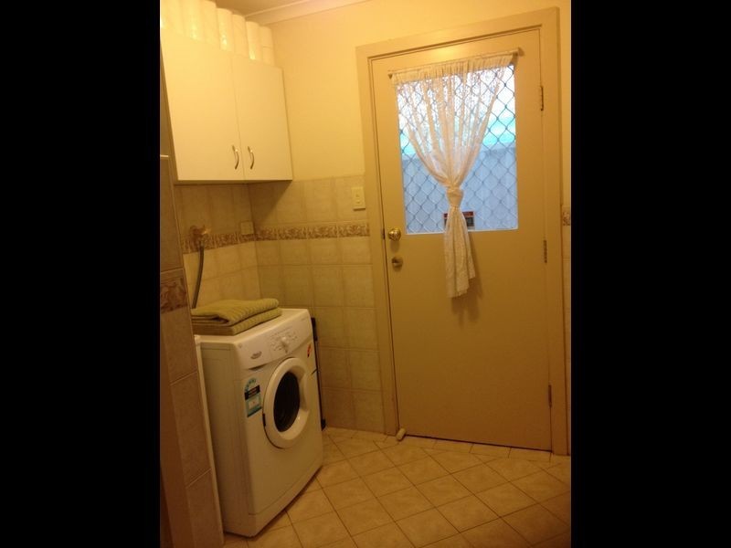 8 Dunbarton Crescent, Greenwith SA 5125