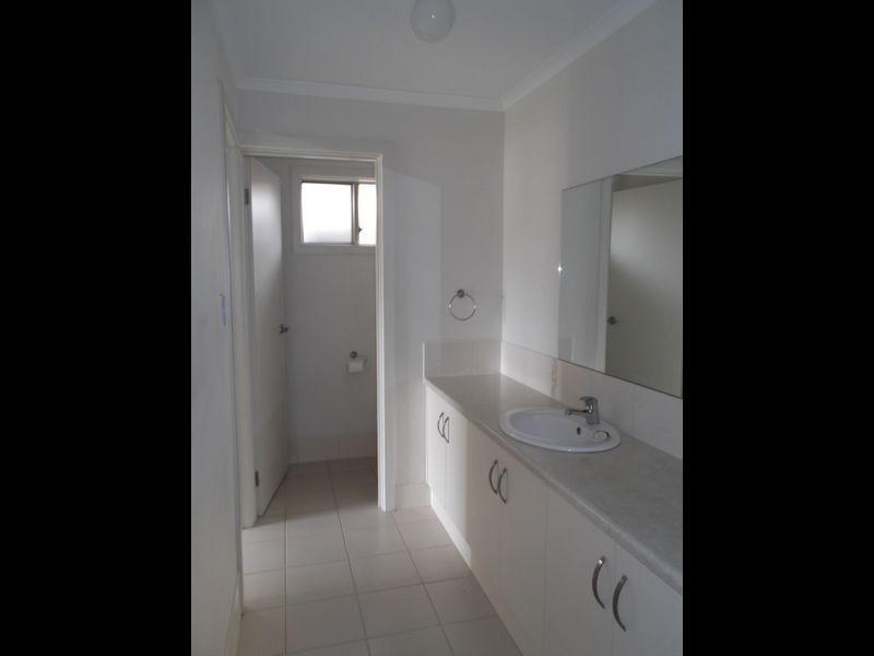 7 Centenary Circuit, Andrews Farm SA 5114