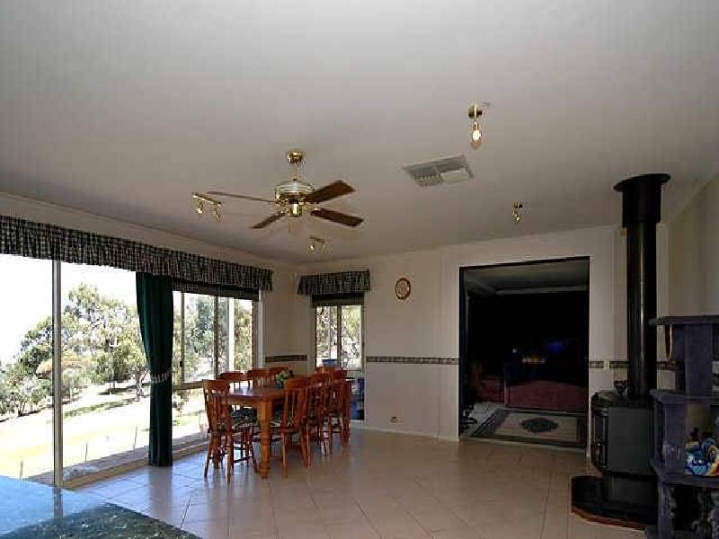 1036 Blacktop Road, Andrews Farm SA 5114
