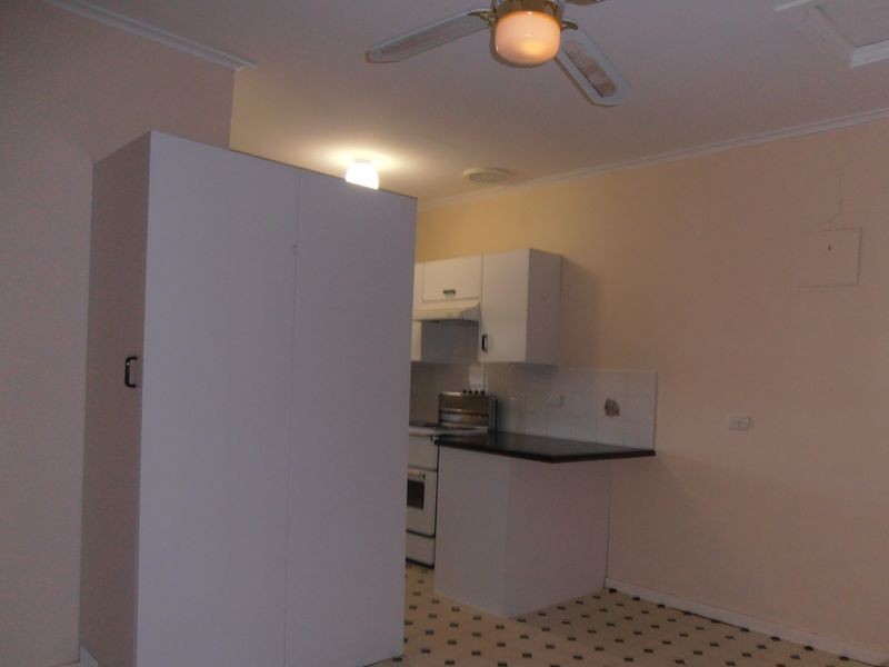 17 Stakes Crescent, Elizabeth Downs SA 5113