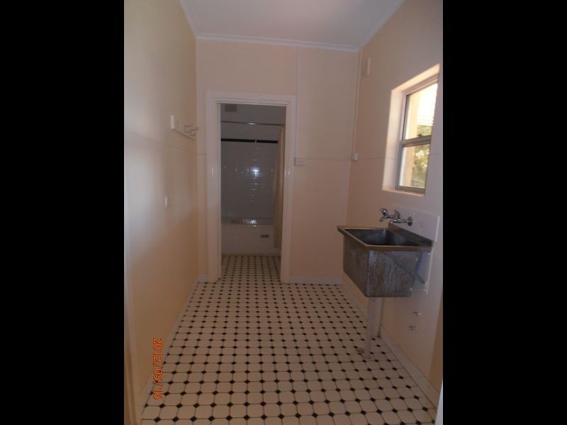 17 Stakes Crescent, Elizabeth Downs SA 5113