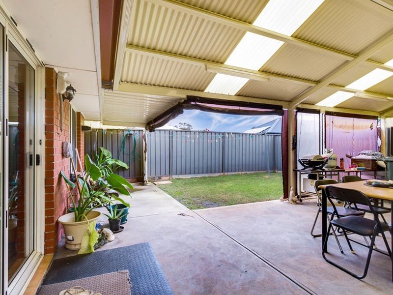 9 Dylan Court, Smithfield SA 5114