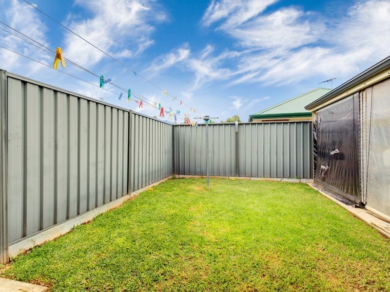 9 Dylan Court, Smithfield SA 5114