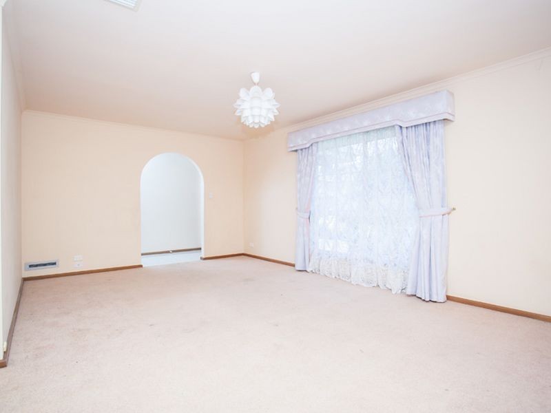 24 Halcyon Avenue, Greenwith SA 5125