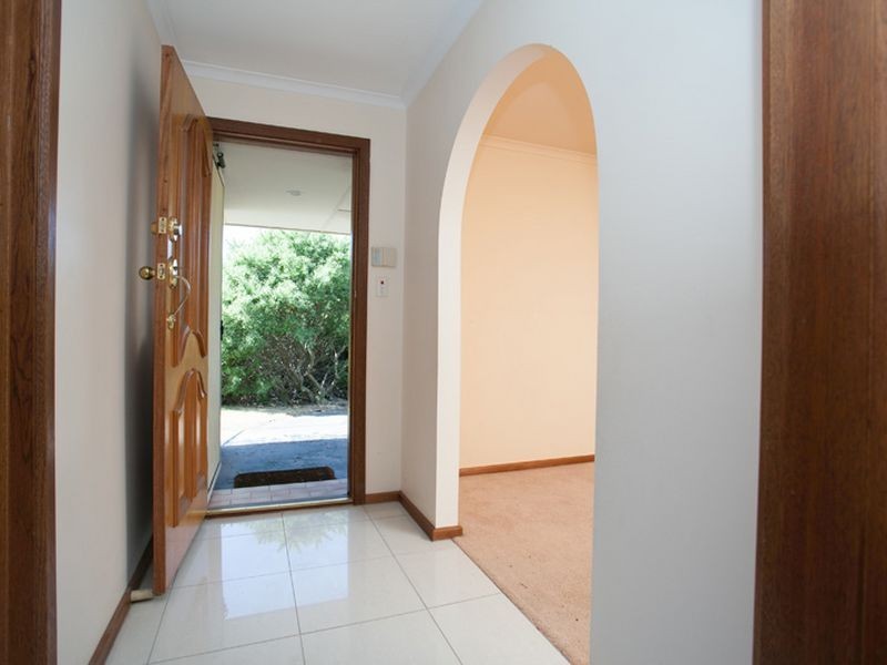 24 Halcyon Avenue, Greenwith SA 5125
