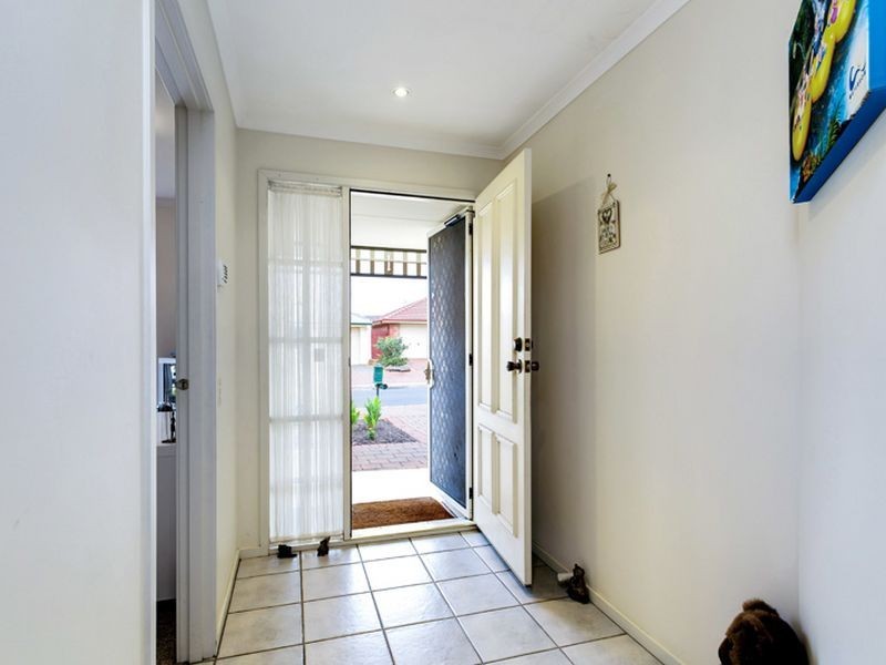 14 Victoria Drive, Oakden SA 5086