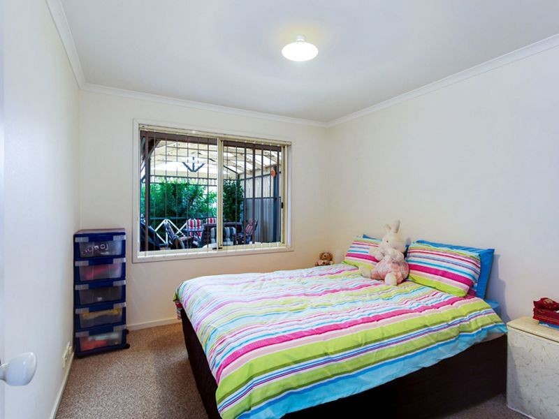 14 Victoria Drive, Oakden SA 5086