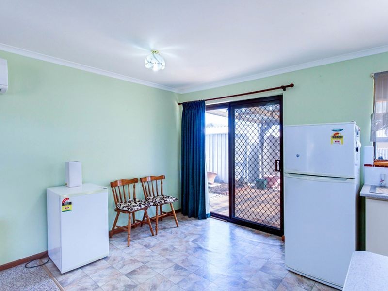 2/45 Canterbury Drive, Salisbury Heights SA 5109