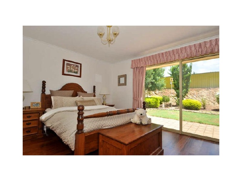 54 Thornton Drive, Greenwith SA 5125