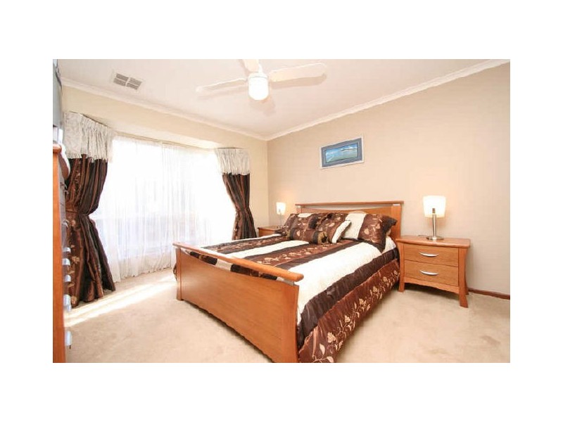 4 Alandry Court, Hillbank SA 5112