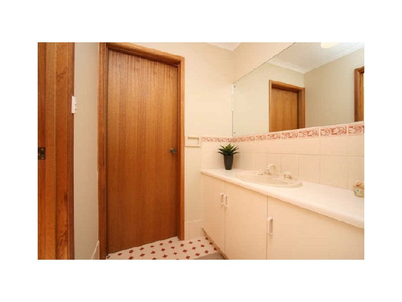 4 Alandry Court, Hillbank SA 5112