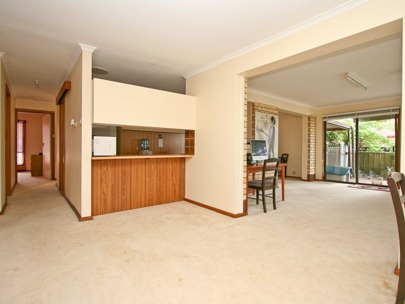 24 Plover Avenue, Modbury Heights SA 5092