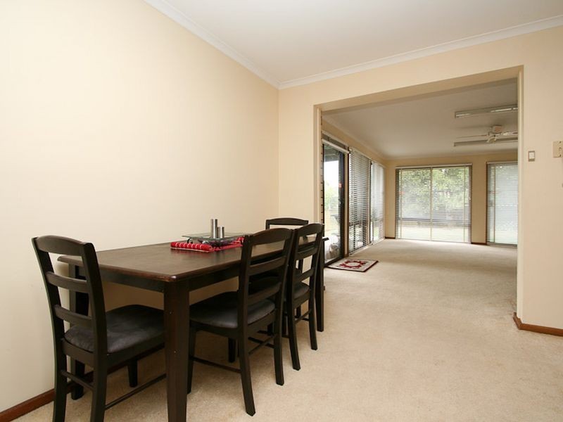 24 Plover Avenue, Modbury Heights SA 5092