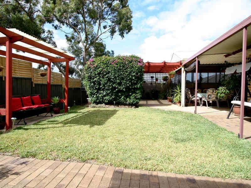 27 Noritake Road, Modbury Heights SA 5092