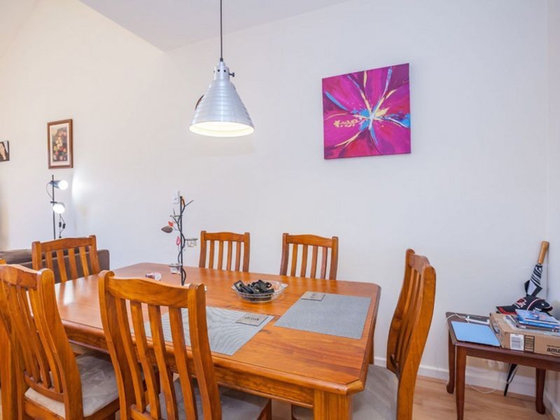 28 The Strand, Mawson Lakes SA 5095