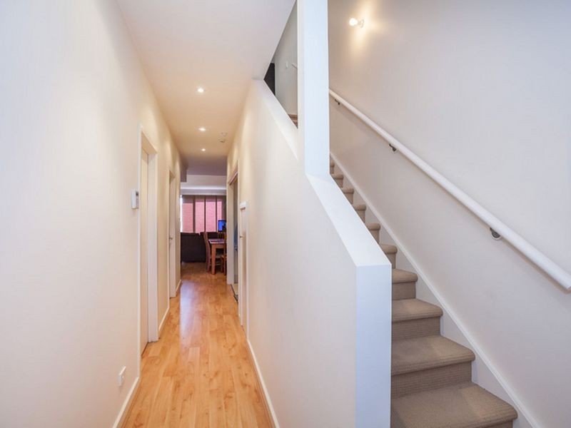 28 The Strand, Mawson Lakes SA 5095