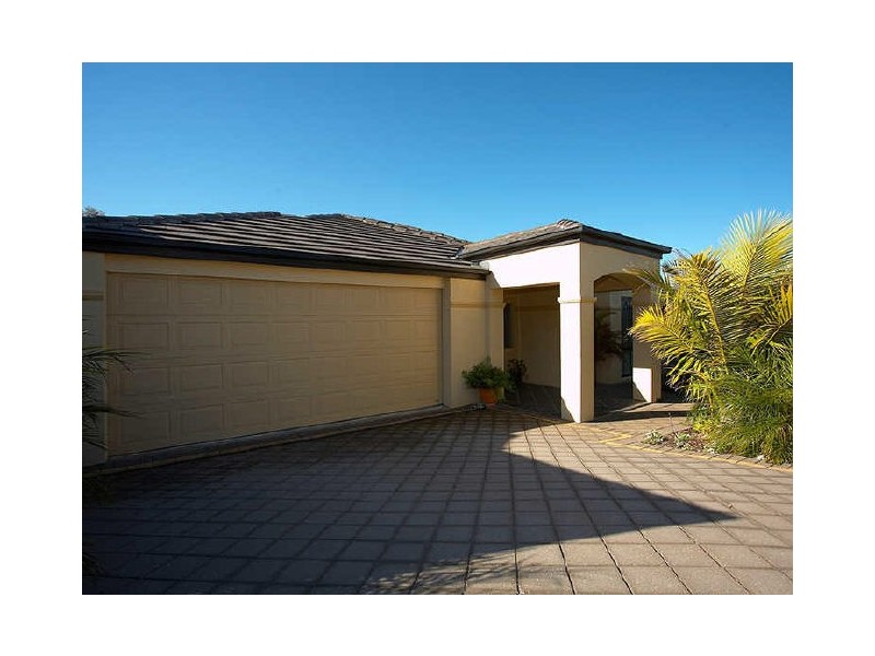 4 Lofty Rise, Greenwith SA 5125