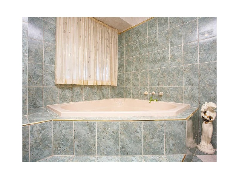 4 Lofty Rise, Greenwith SA 5125