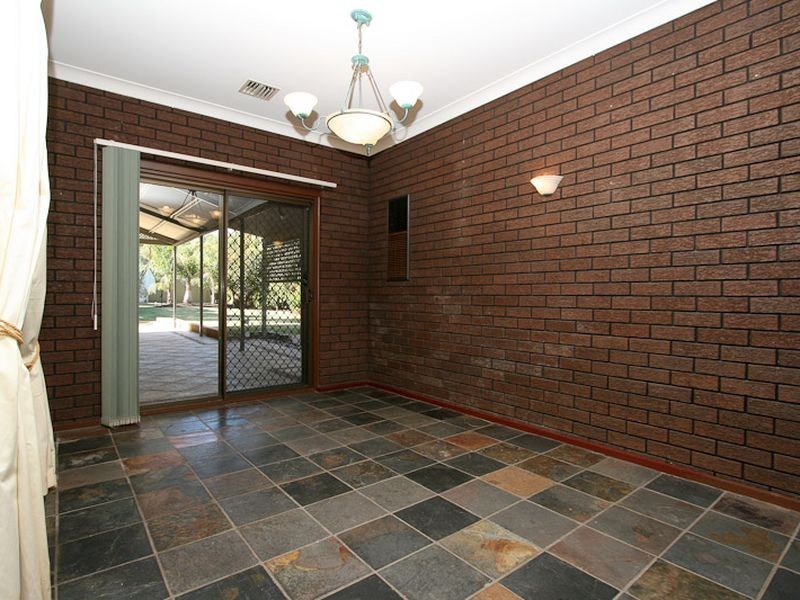 3 Annesley Close, Salisbury Heights SA 5109