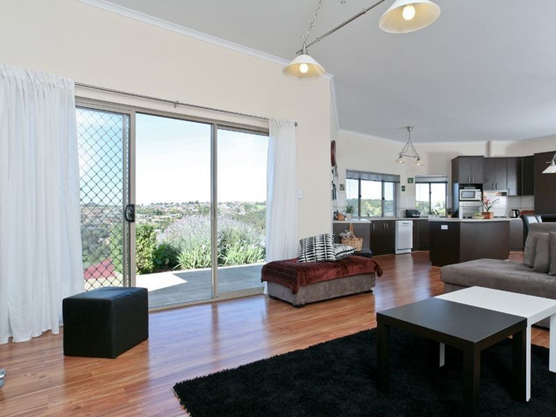 23 Reordan Drive, Greenwith SA 5125