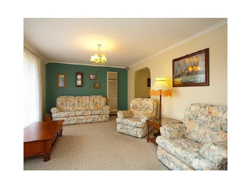 9 Trebbiano Street, Wynn Vale SA 5127