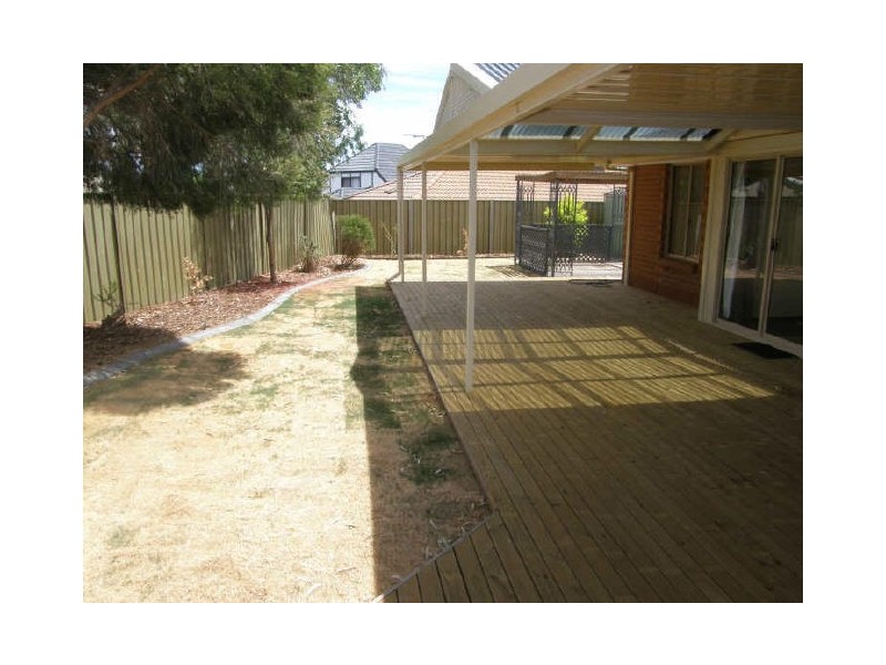 24 Birchdale Circuit, Hillbank SA 5112