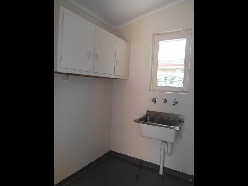 5 Parkinson Street, Elizabeth Downs SA 5113