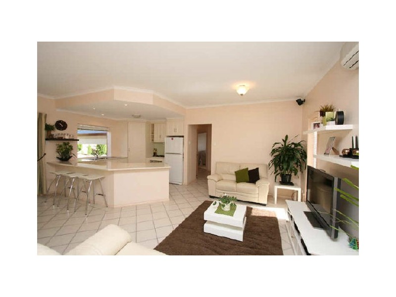 16 Olde Coach Road, Greenwith SA 5125